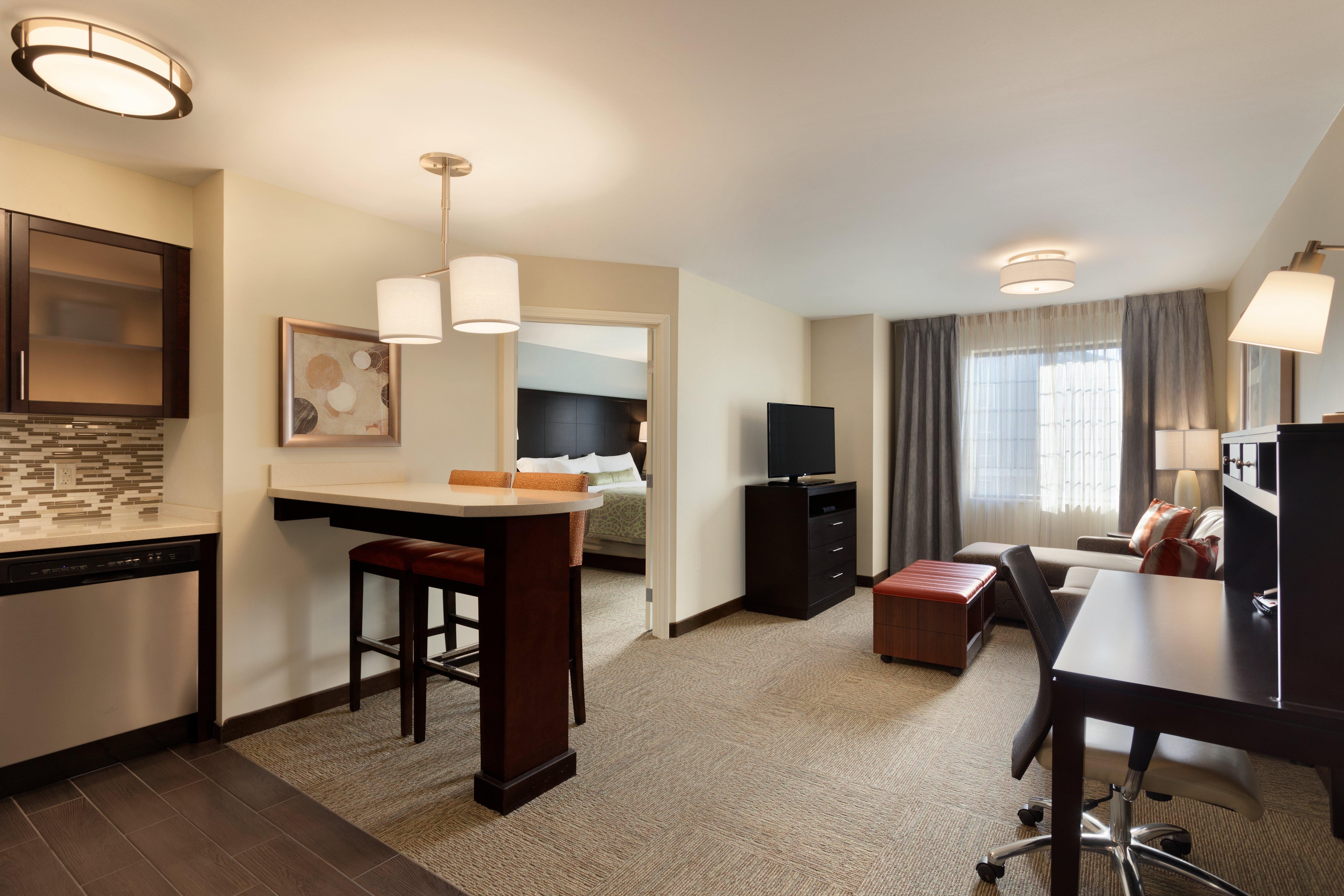 Staybridge Suites Midland By Ihg Exterior foto