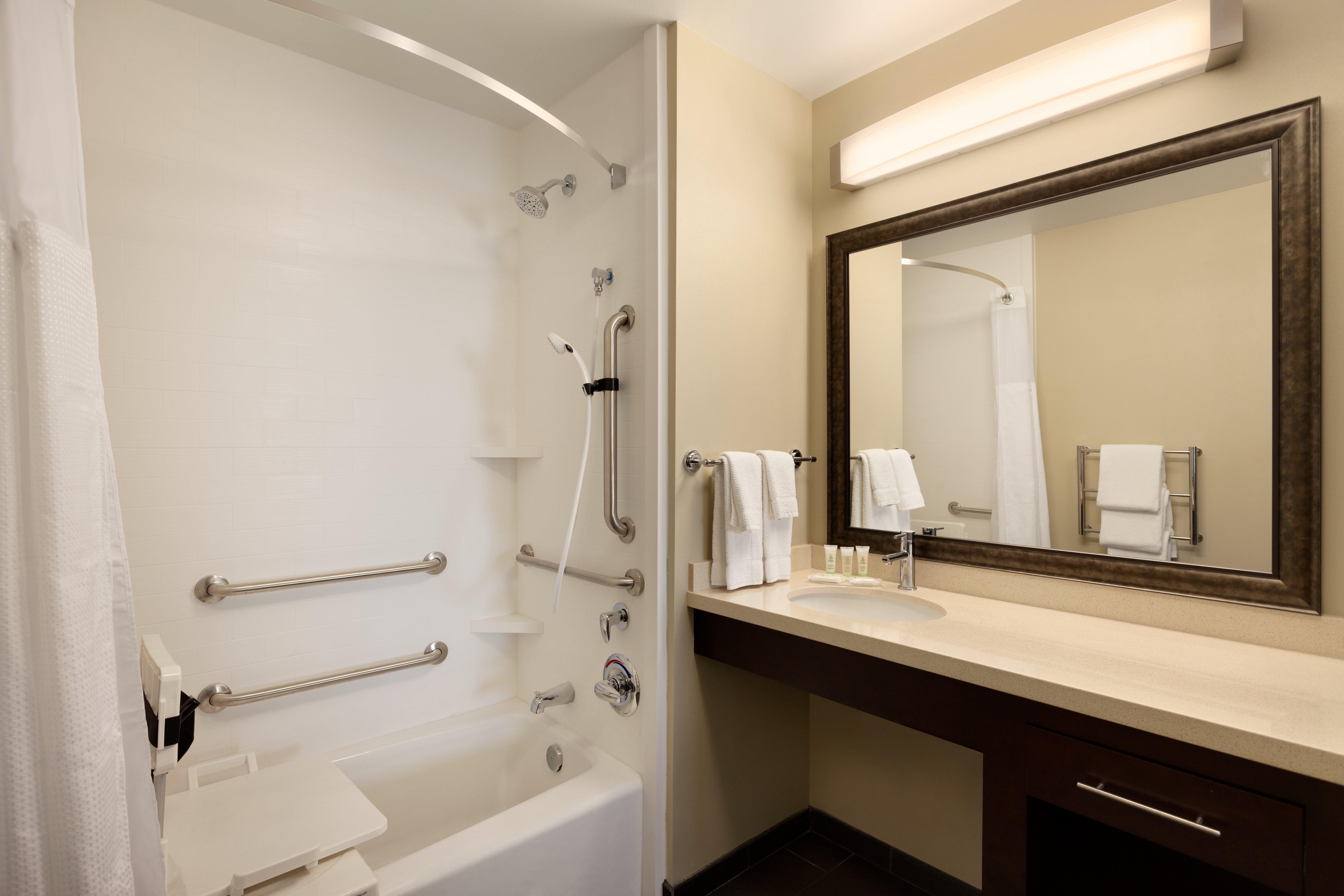 Staybridge Suites Midland By Ihg Exterior foto